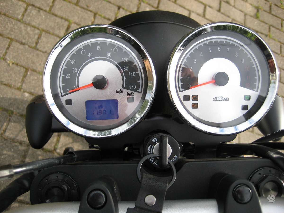 Mash Black Seven 124cc, street / classic