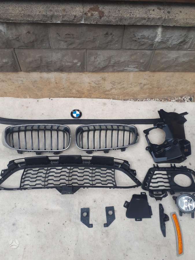 BMW 335 kėbulo dalys