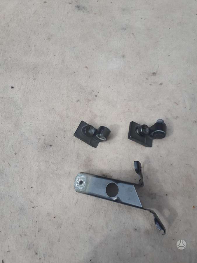 BMW 335 kėbulo dalys