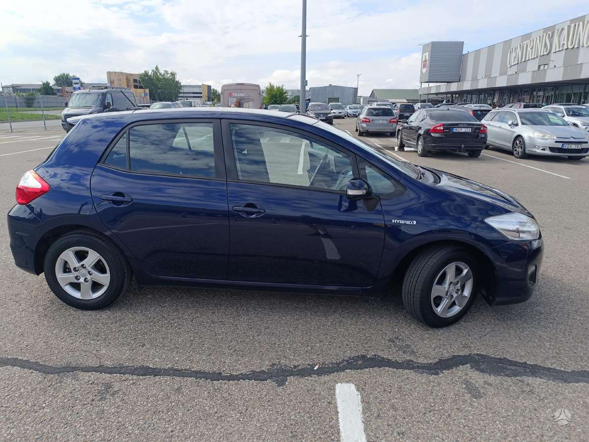 Toyota Auris - 5