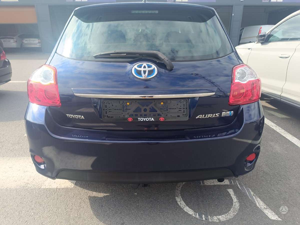 Toyota Auris, 1.8 l., hatchback