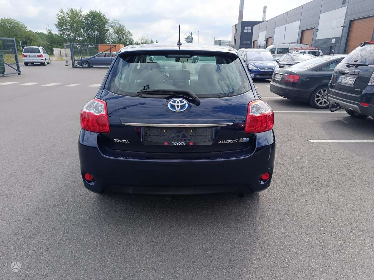 Toyota Auris, 1.8 l., hatchback