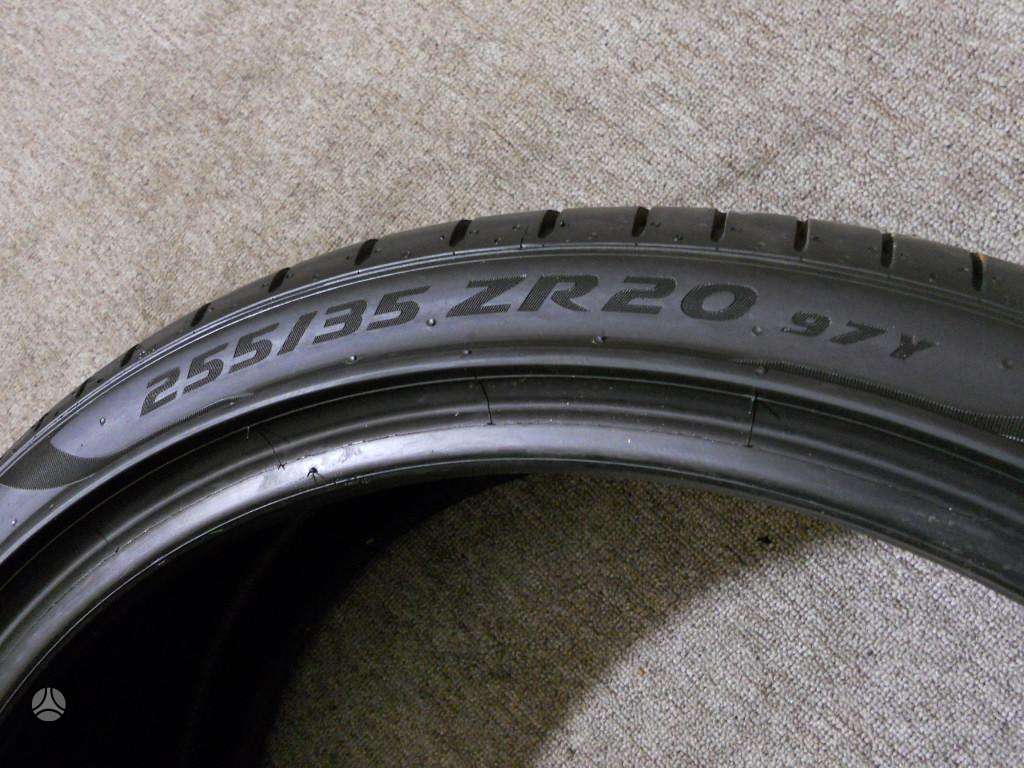 Pirelli 2021m 95% PZero LS, vasarinės 255/35 R20