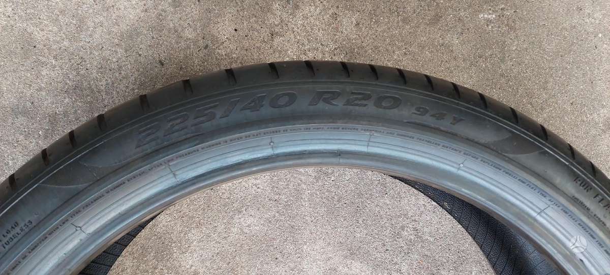 Pirelli, vasaras 225/40 R20