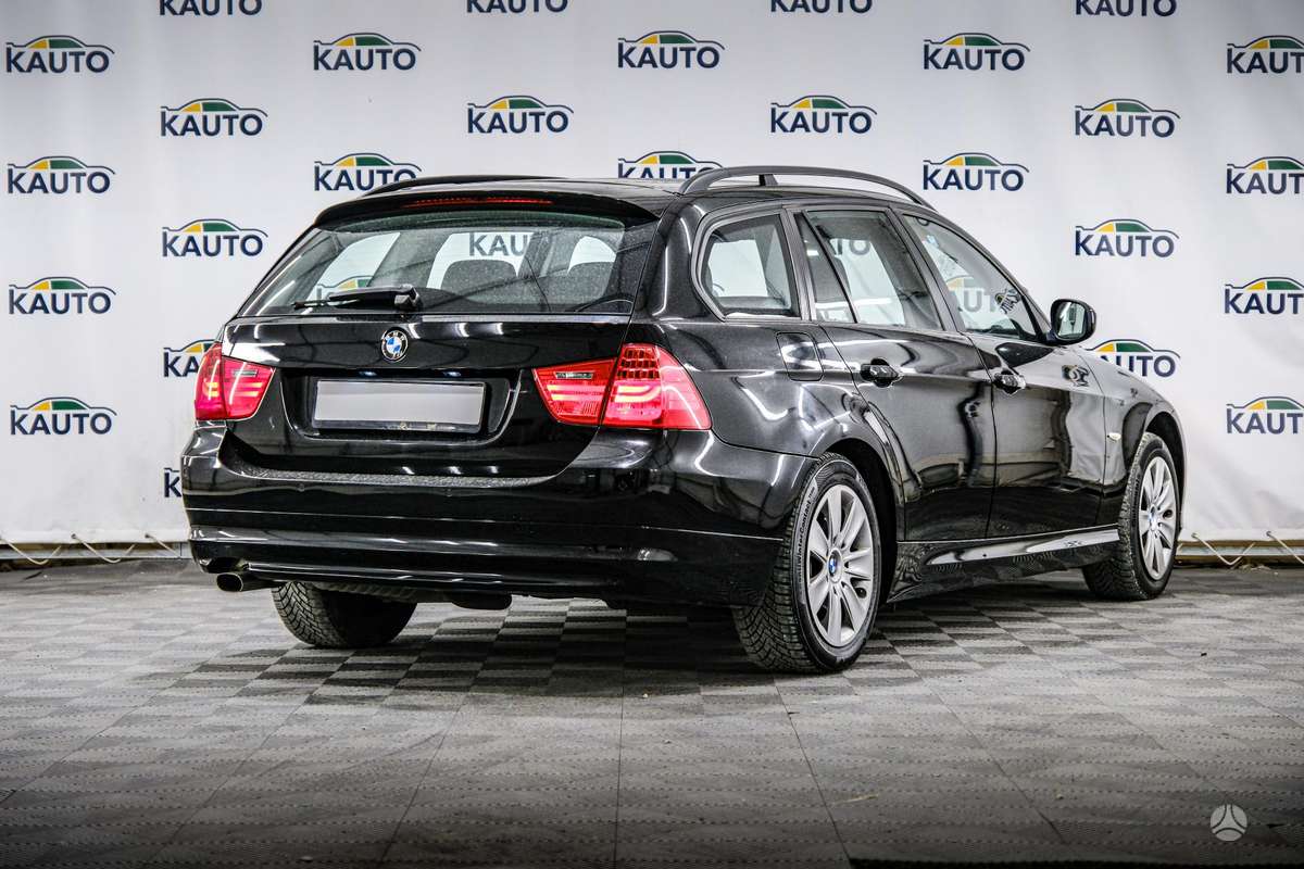 BMW 320, 2.0 l., Универсал