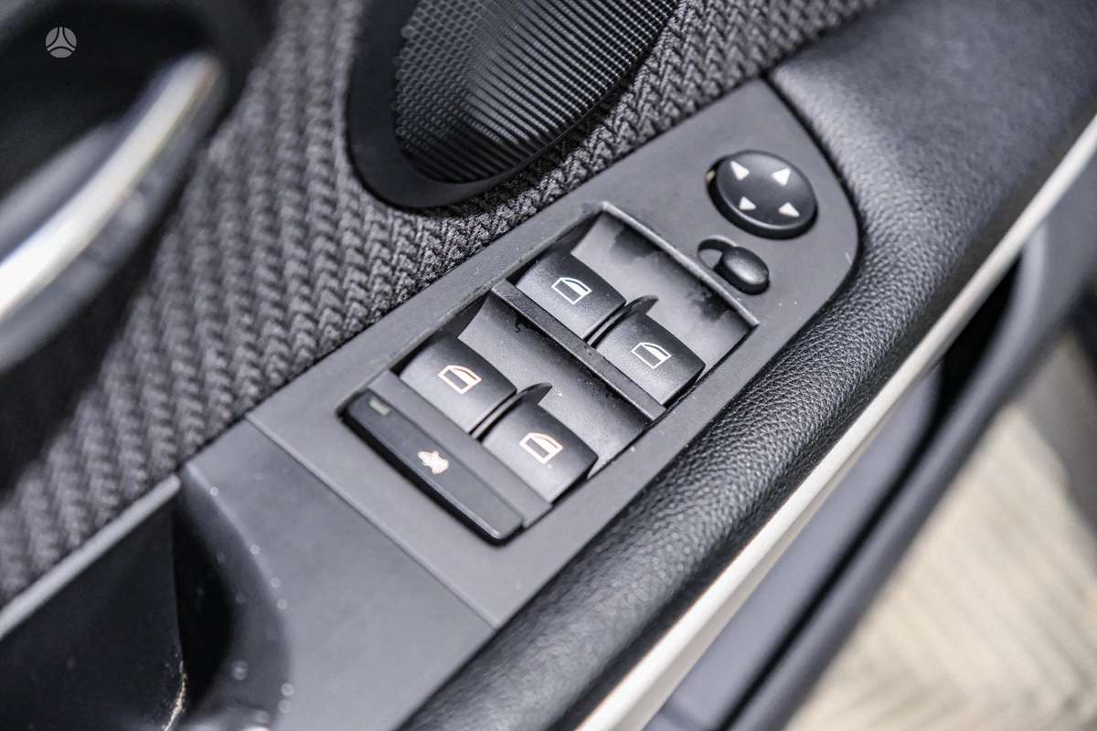 BMW 320, 2.0 l., Универсал