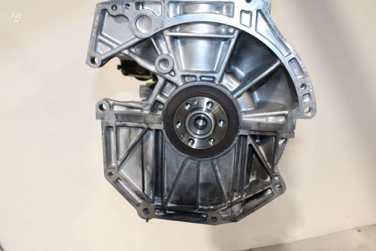 Nissan Micra, HR12, engine