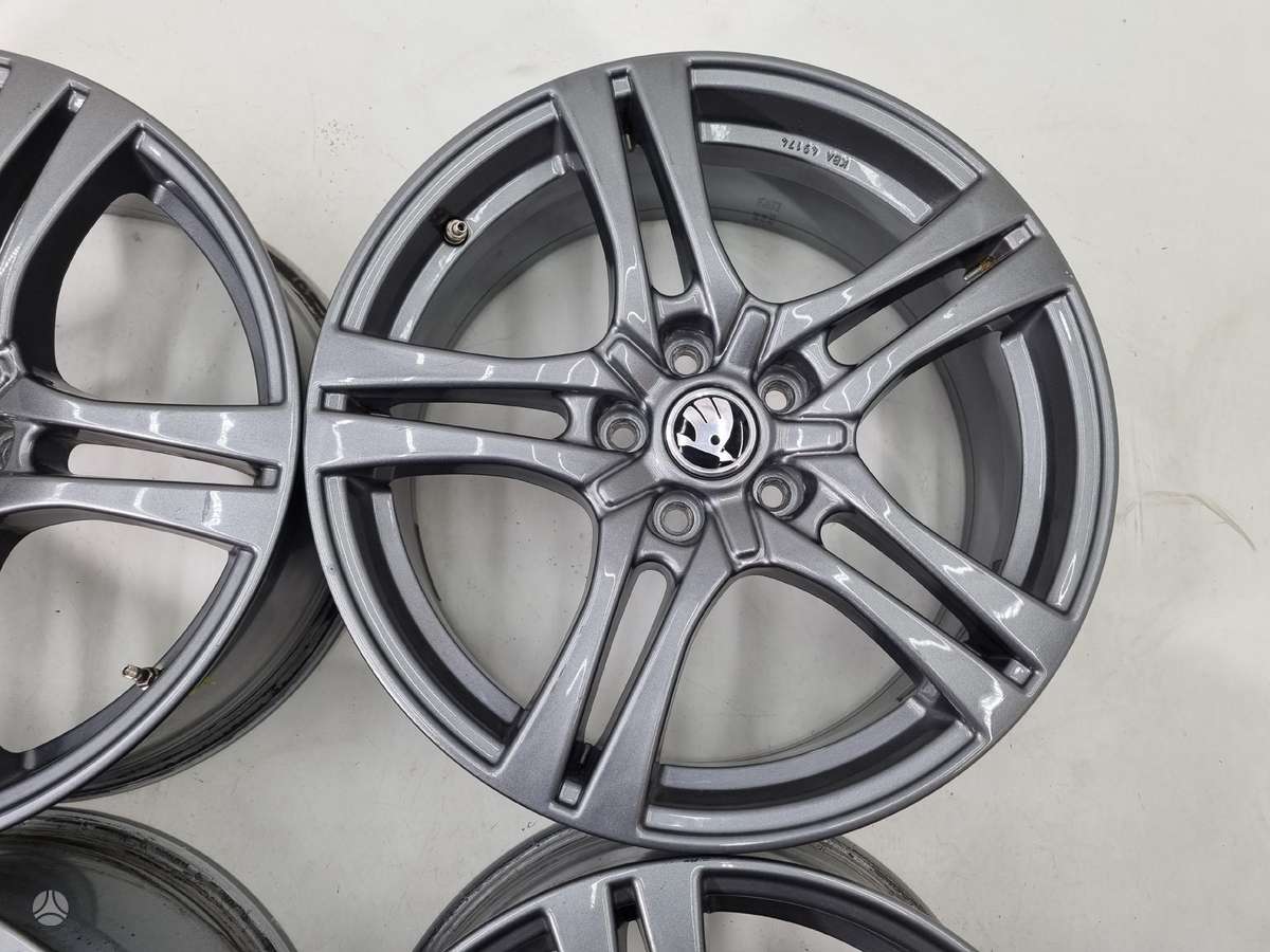 Skoda Octavia, Superb, light alloy, R18