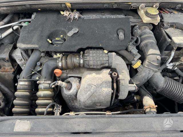 Citroen C4, 9HR (DV6C)