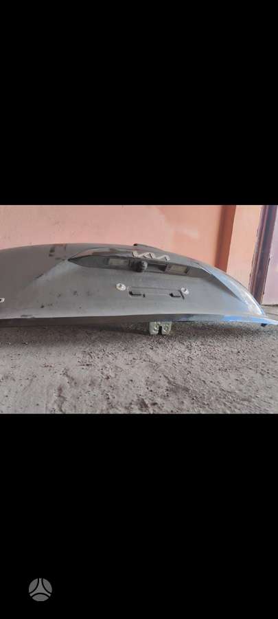 Kia Niro hood (front, rear)