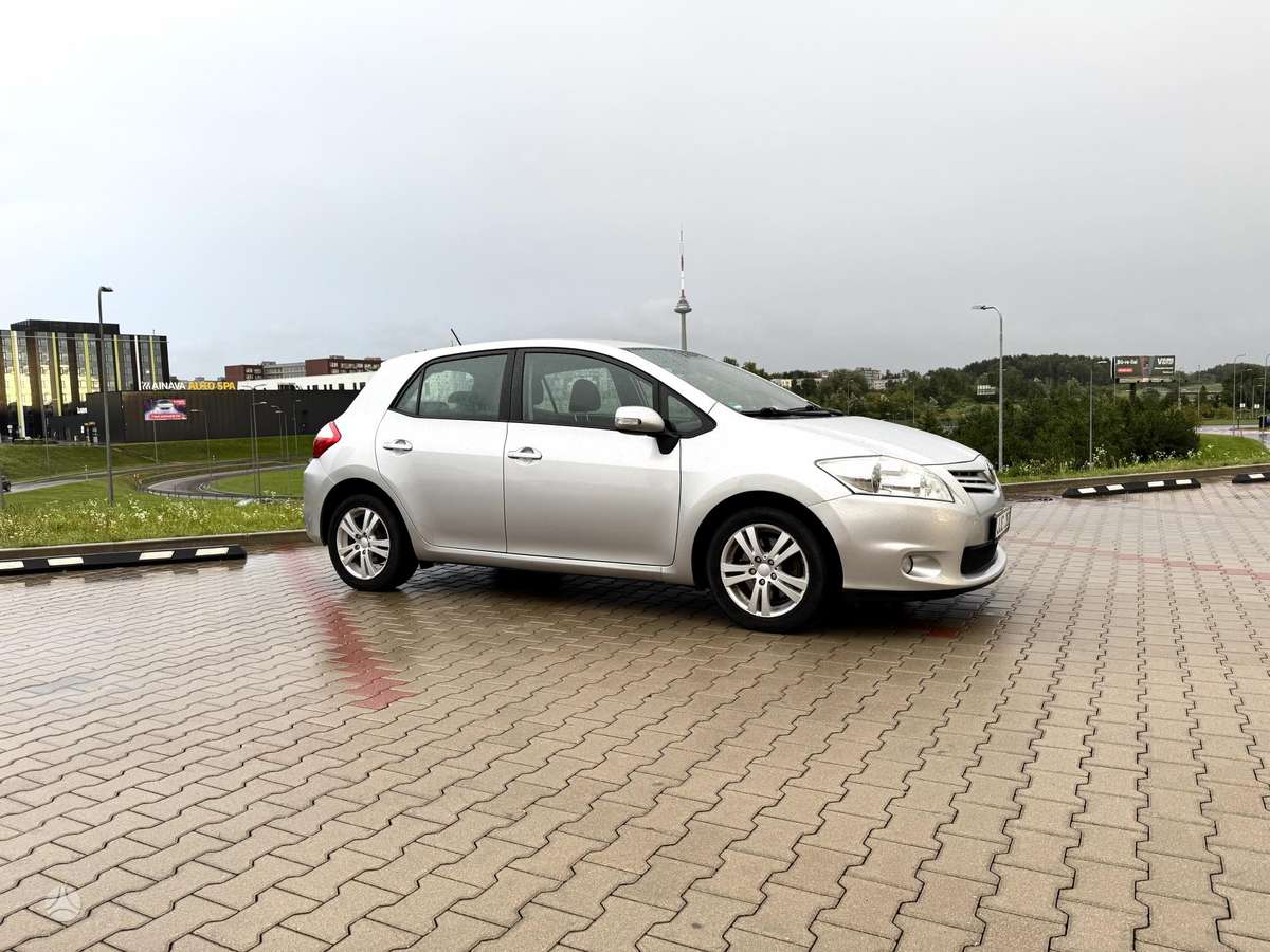 Toyota Auris - 3