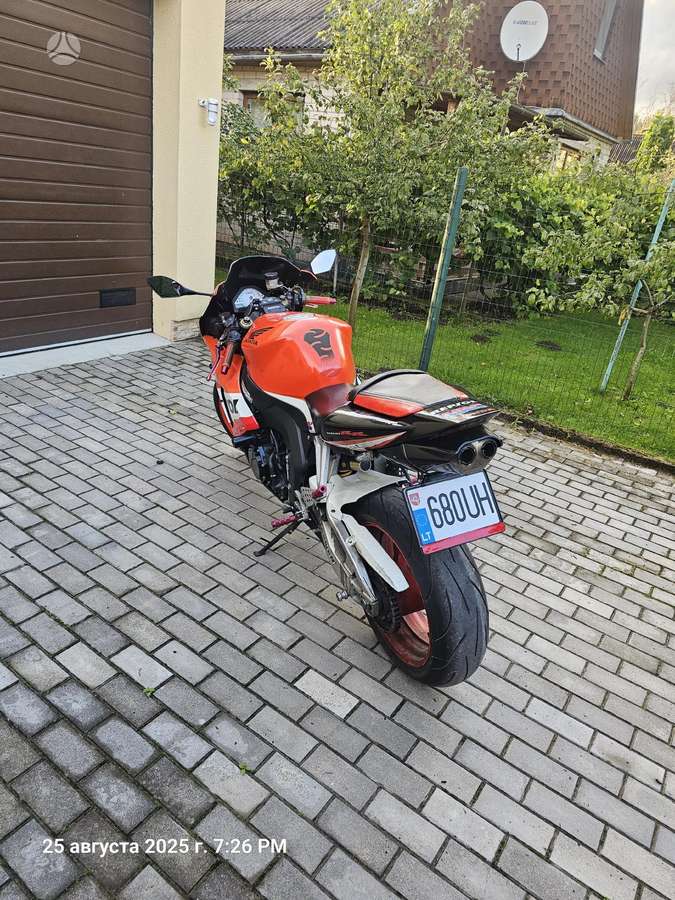 Honda CBR 1000cc, спортбайки / superbikes