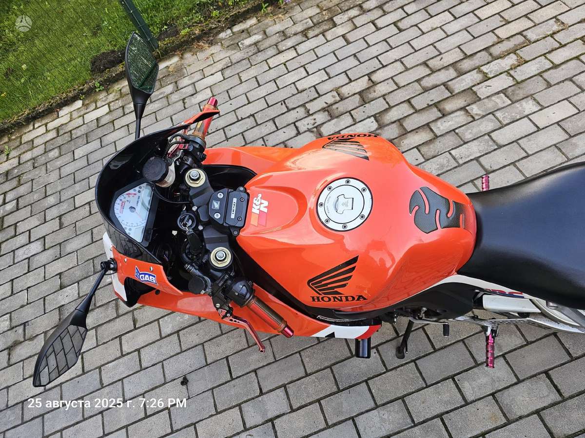 Honda CBR 1000cc, спортбайки / superbikes