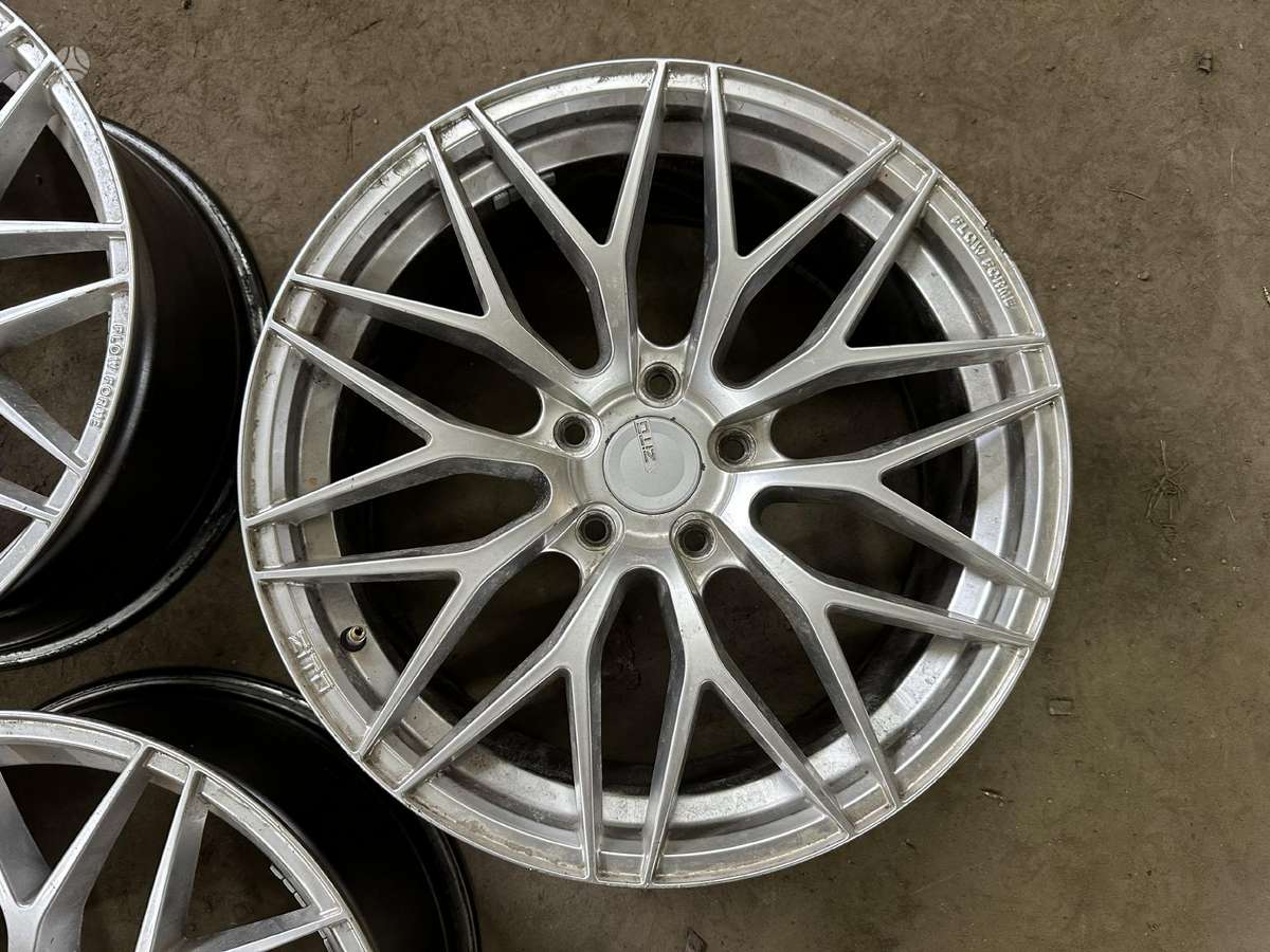 -Kita- Zito, light alloy, R19