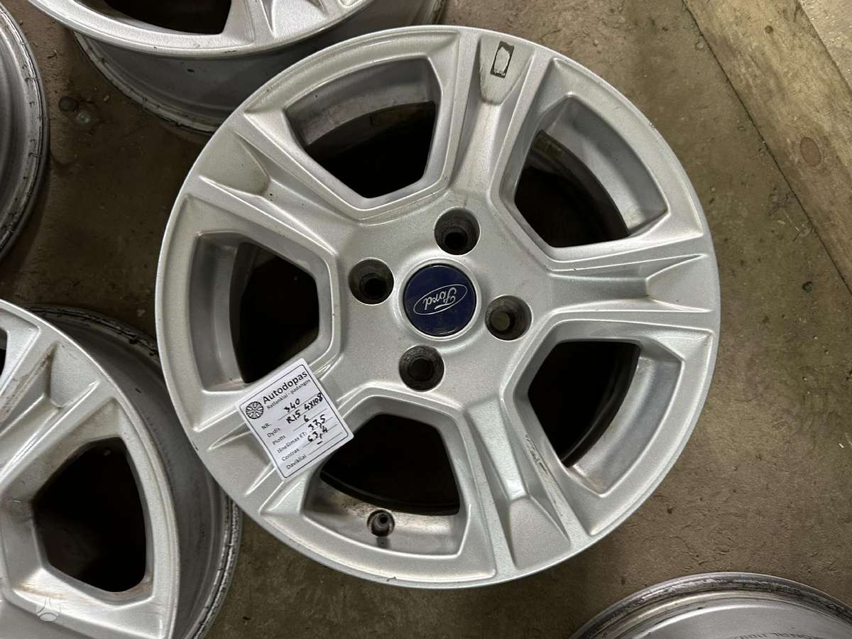 Ford, lengvojo lydinio, R15