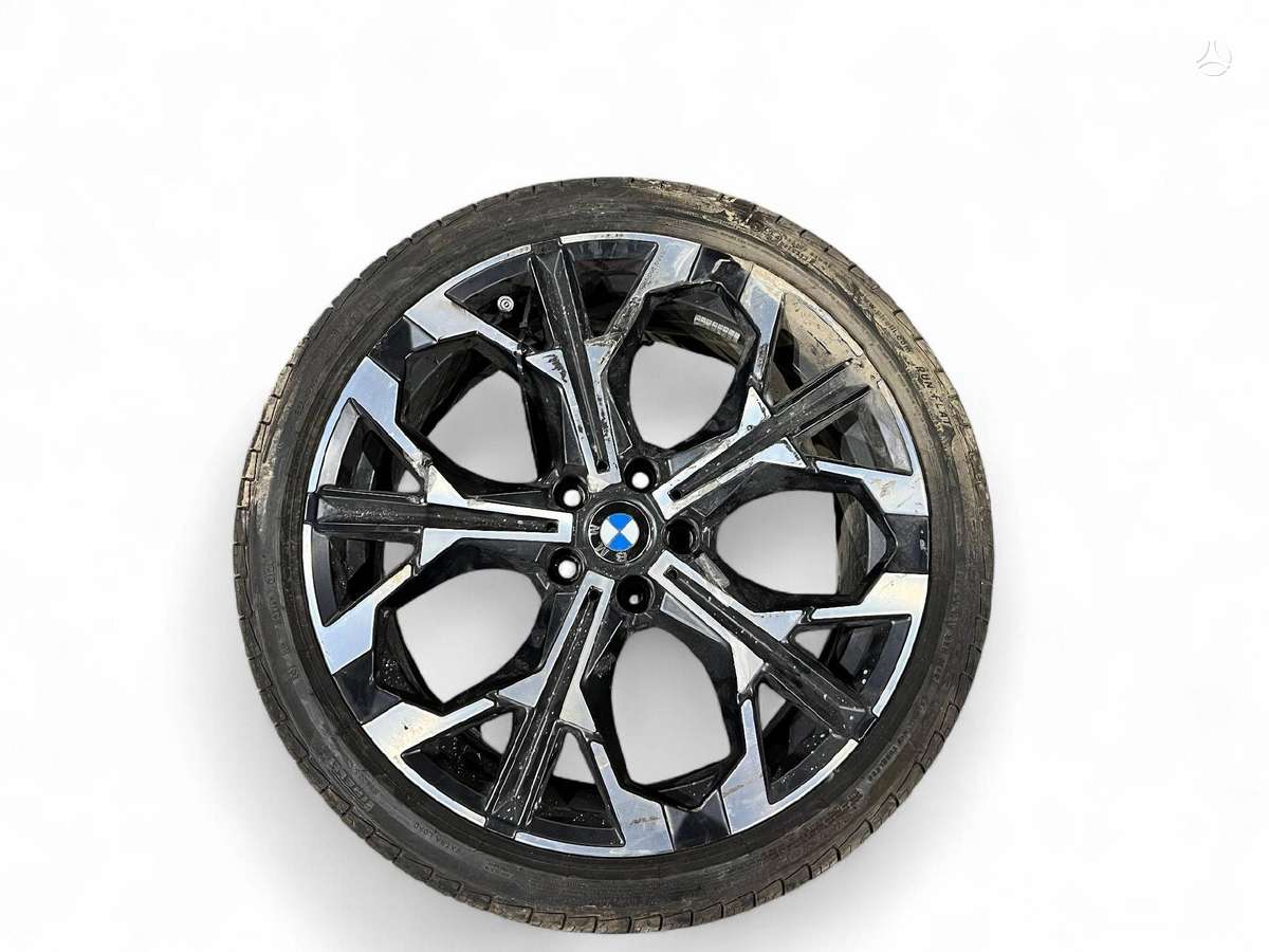 BMW 1038i, light alloy, R19