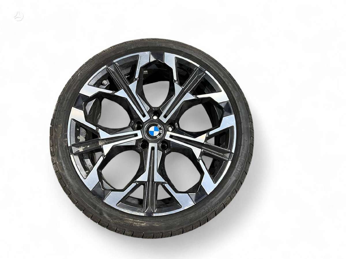 BMW 1038i, light alloy, R19