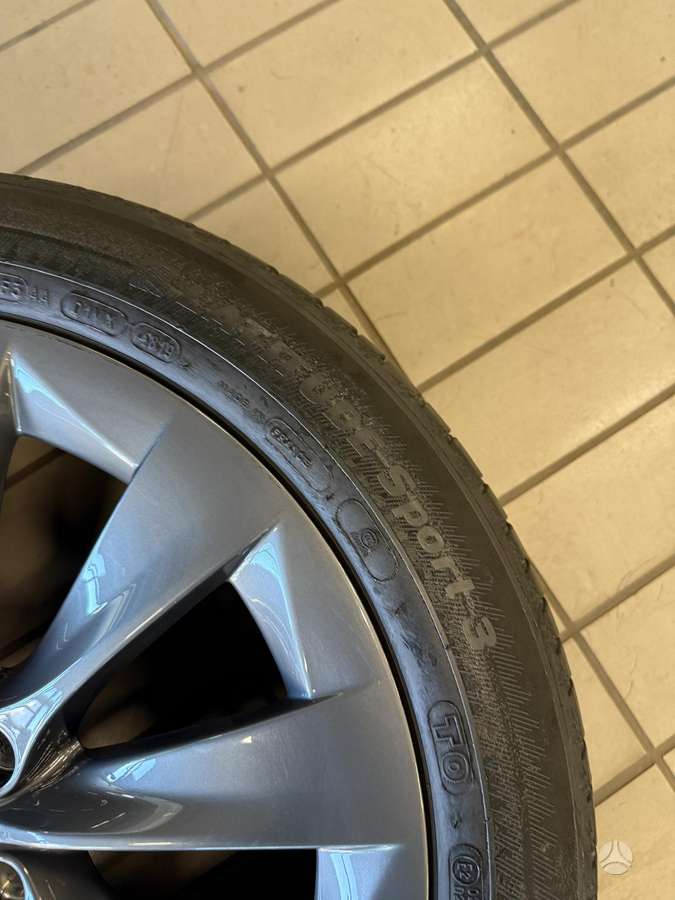 TESLA Model X R20, light alloy, R20