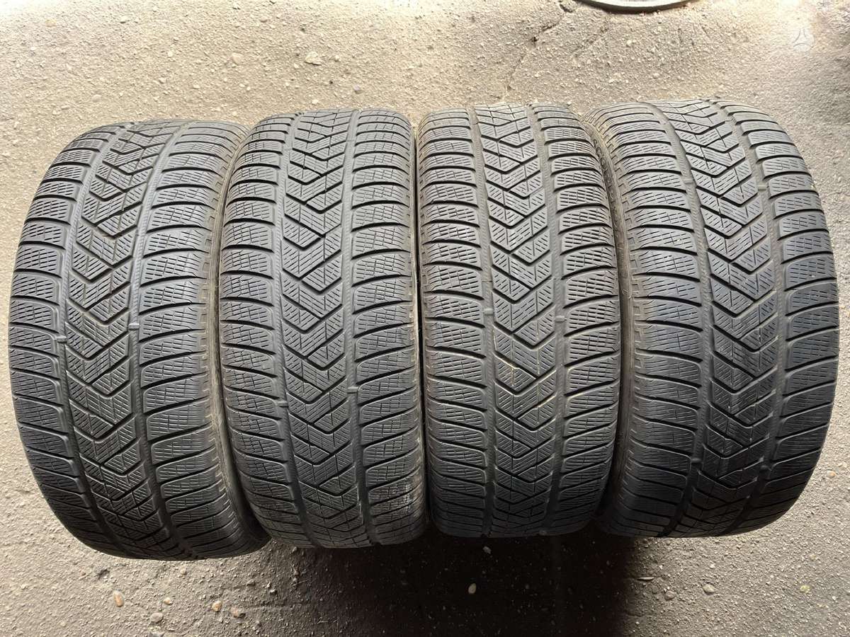 Pirelli Scorpion Winter, зимние 255/40 R21