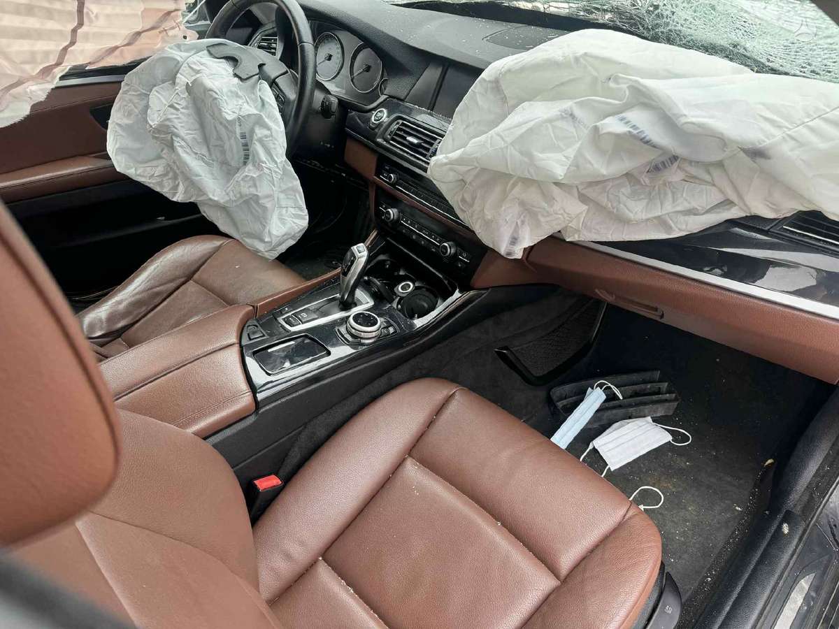 BMW 520 Spalvos kodas 475 variklio kodas n47d20c taip pat yra daugiau bm