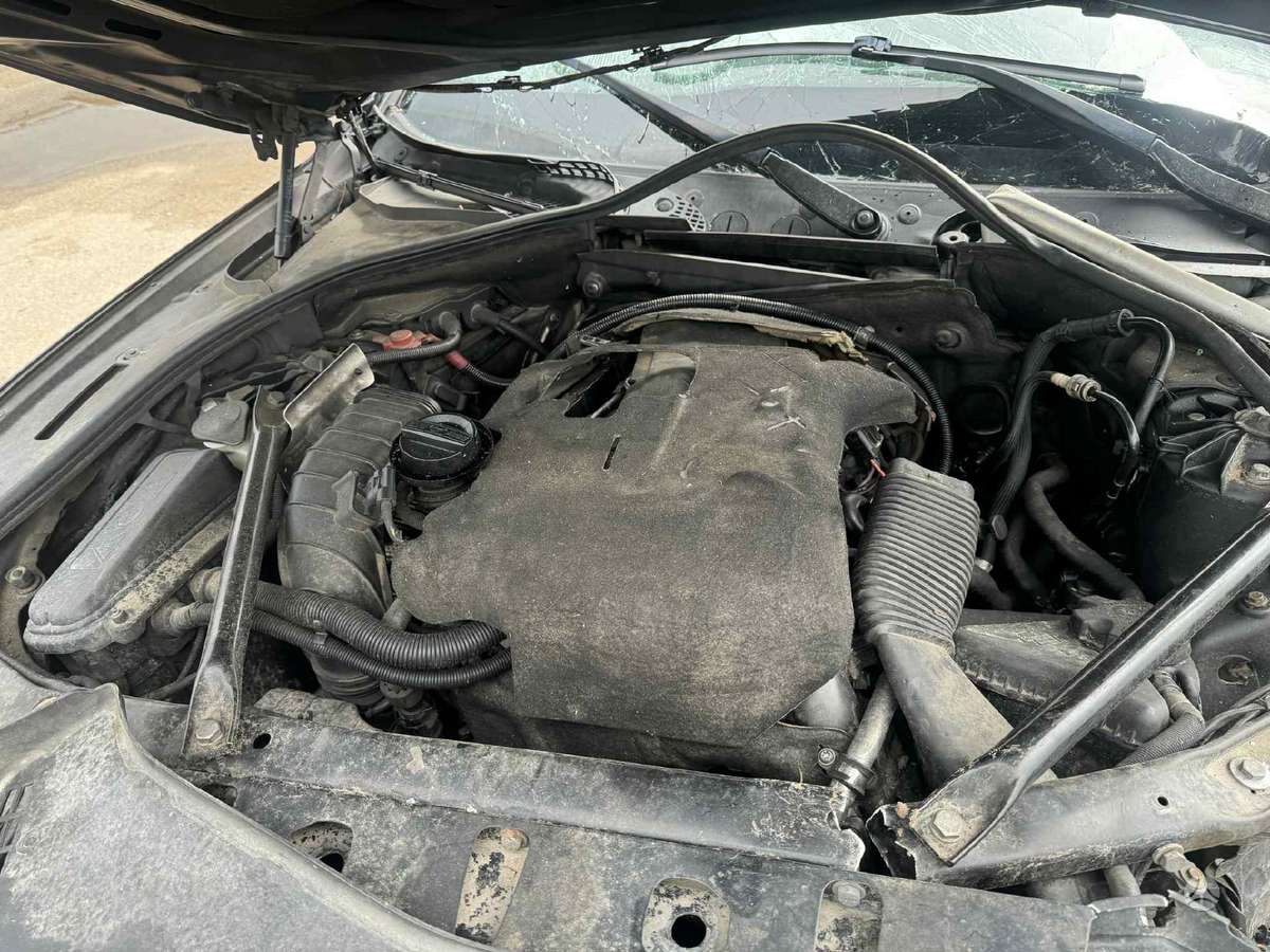 BMW 520 Spalvos kodas 475 variklio kodas n47d20c taip pat yra daugiau bm