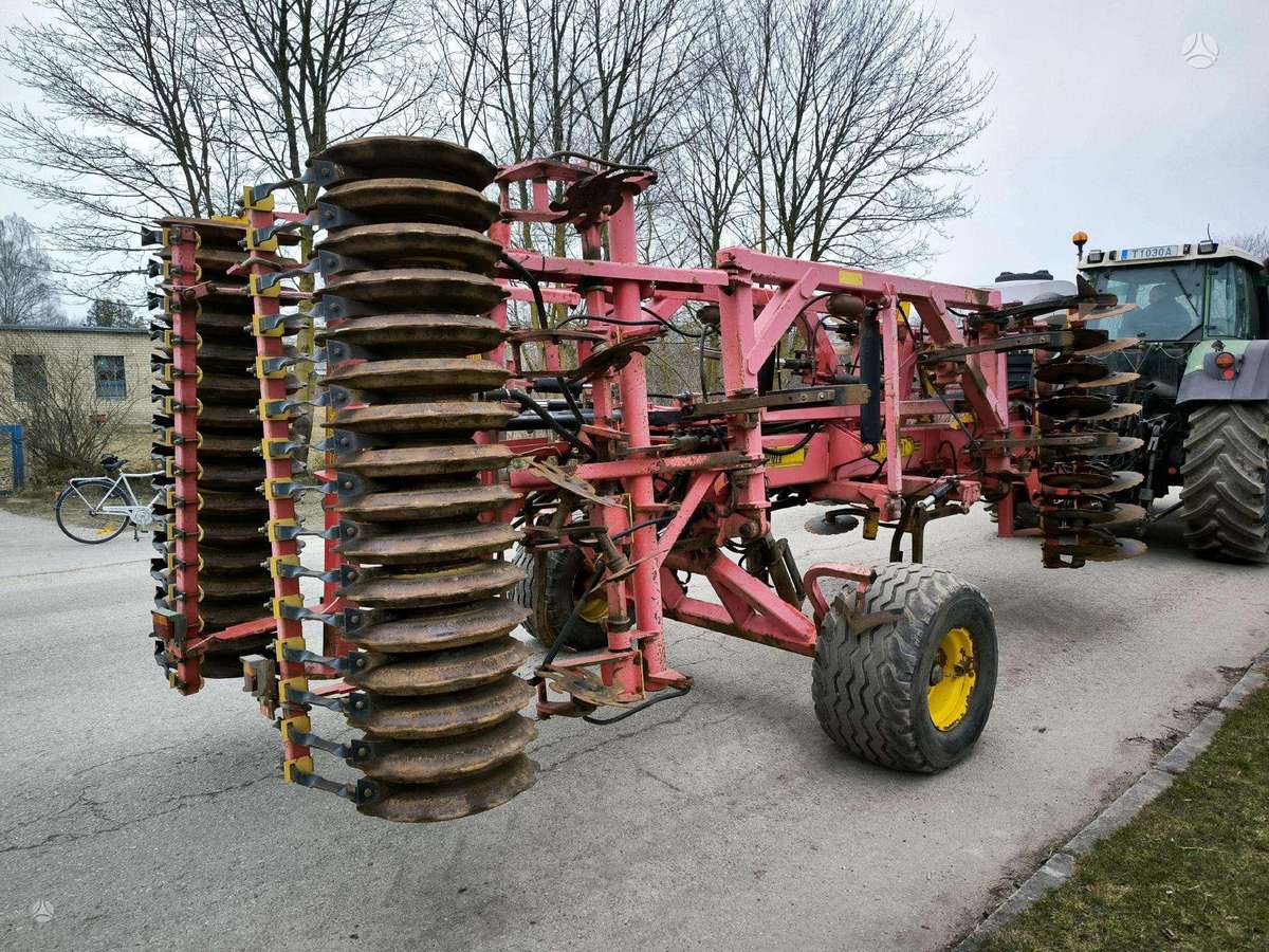 Vaderstad Topdown 400, skutikai, purentuvai