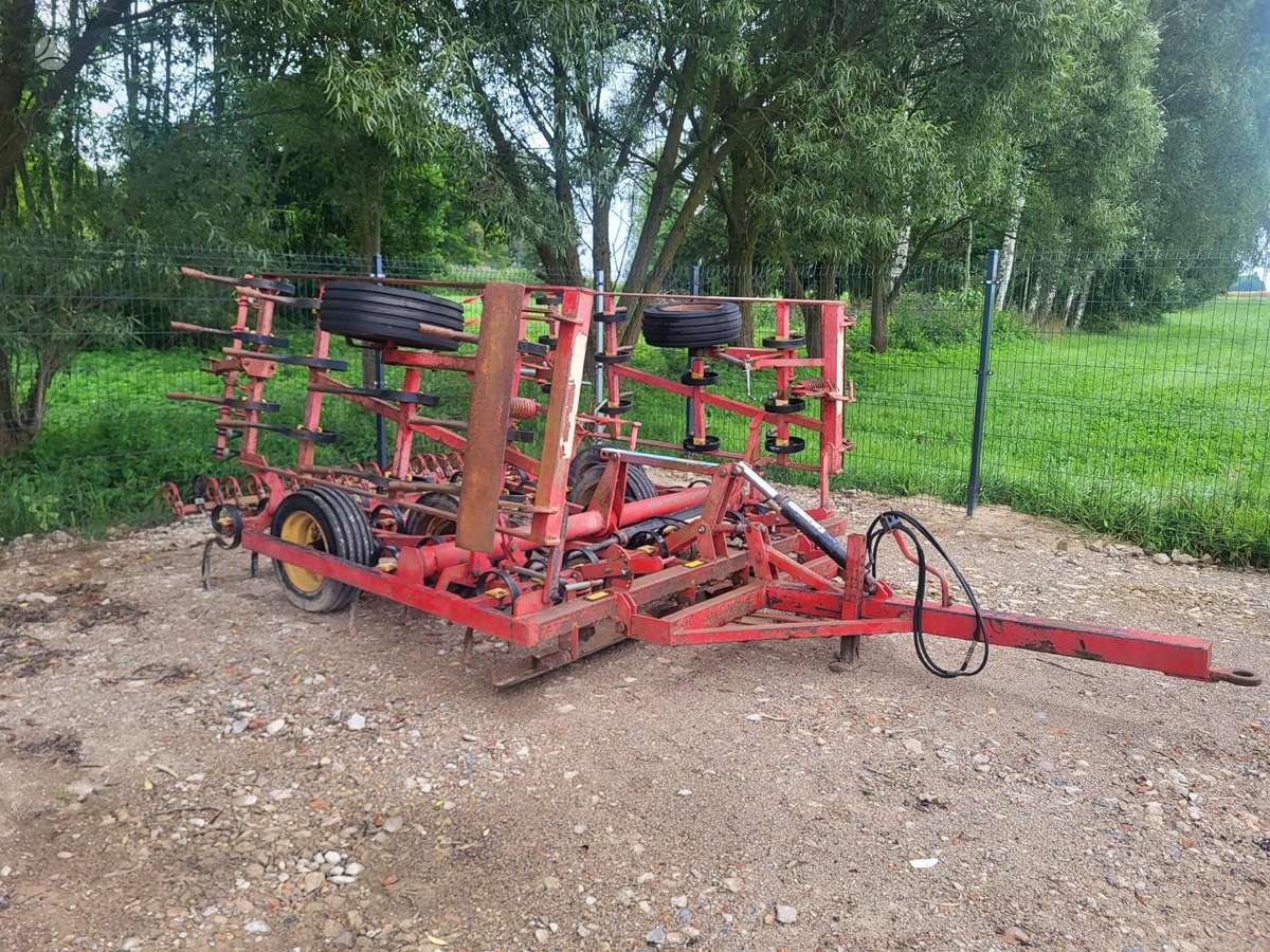 Vaderstad NZ450, kultivatoriai,akėčios