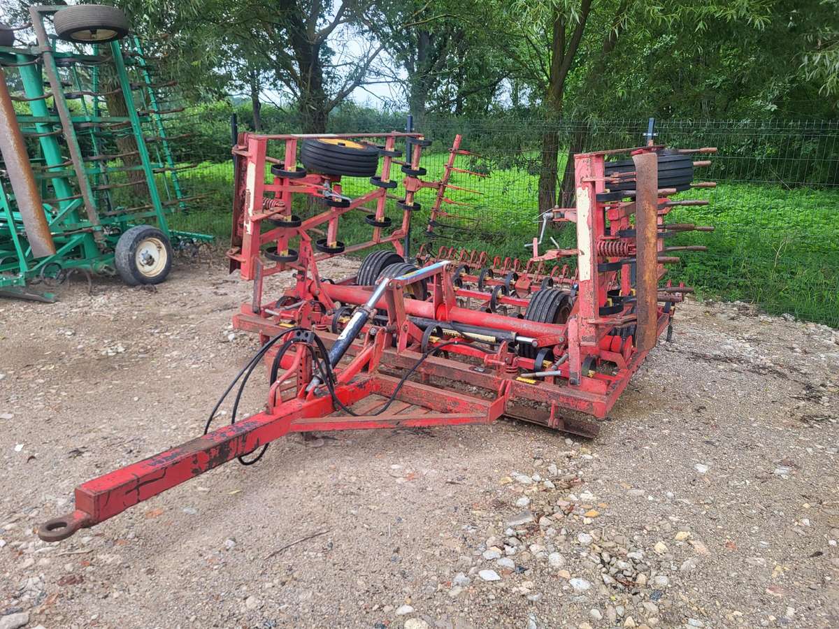 Vaderstad NZ450, kultivatoriai,akėčios