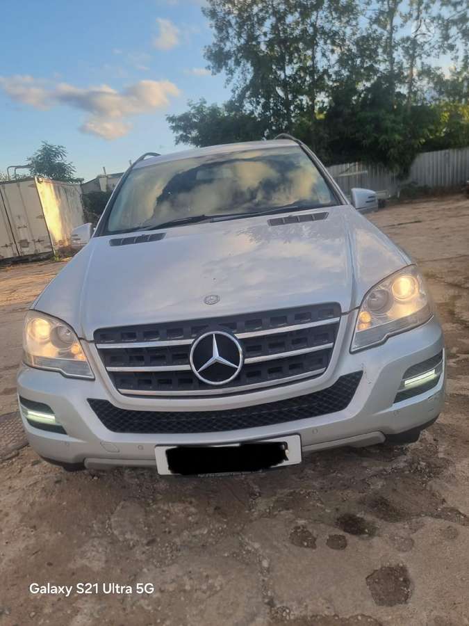 Mercedes-Benz ML350