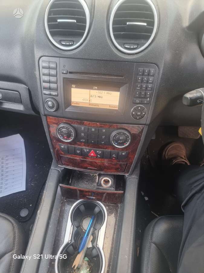 Mercedes-Benz ML350