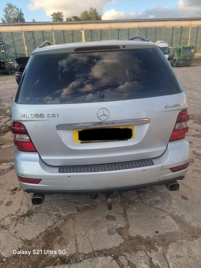 Mercedes-Benz ML350