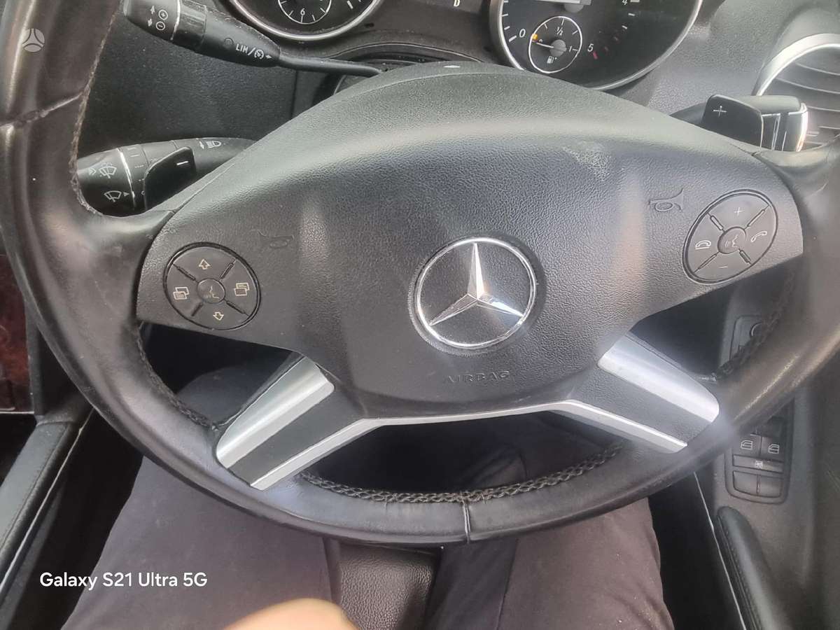 Mercedes-Benz ML350