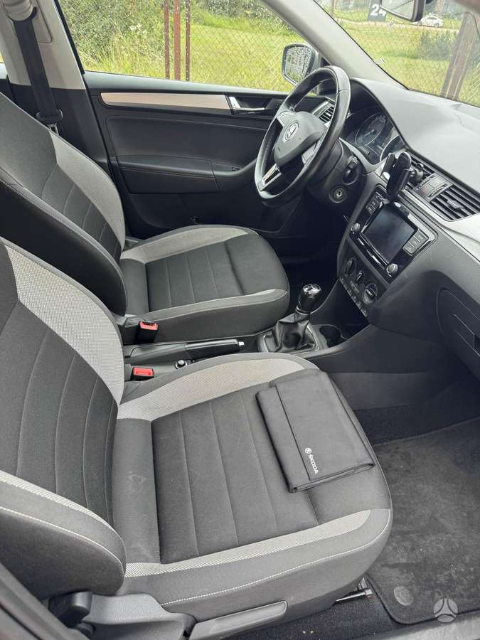 Skoda Rapid, 1.4 l., hatchback