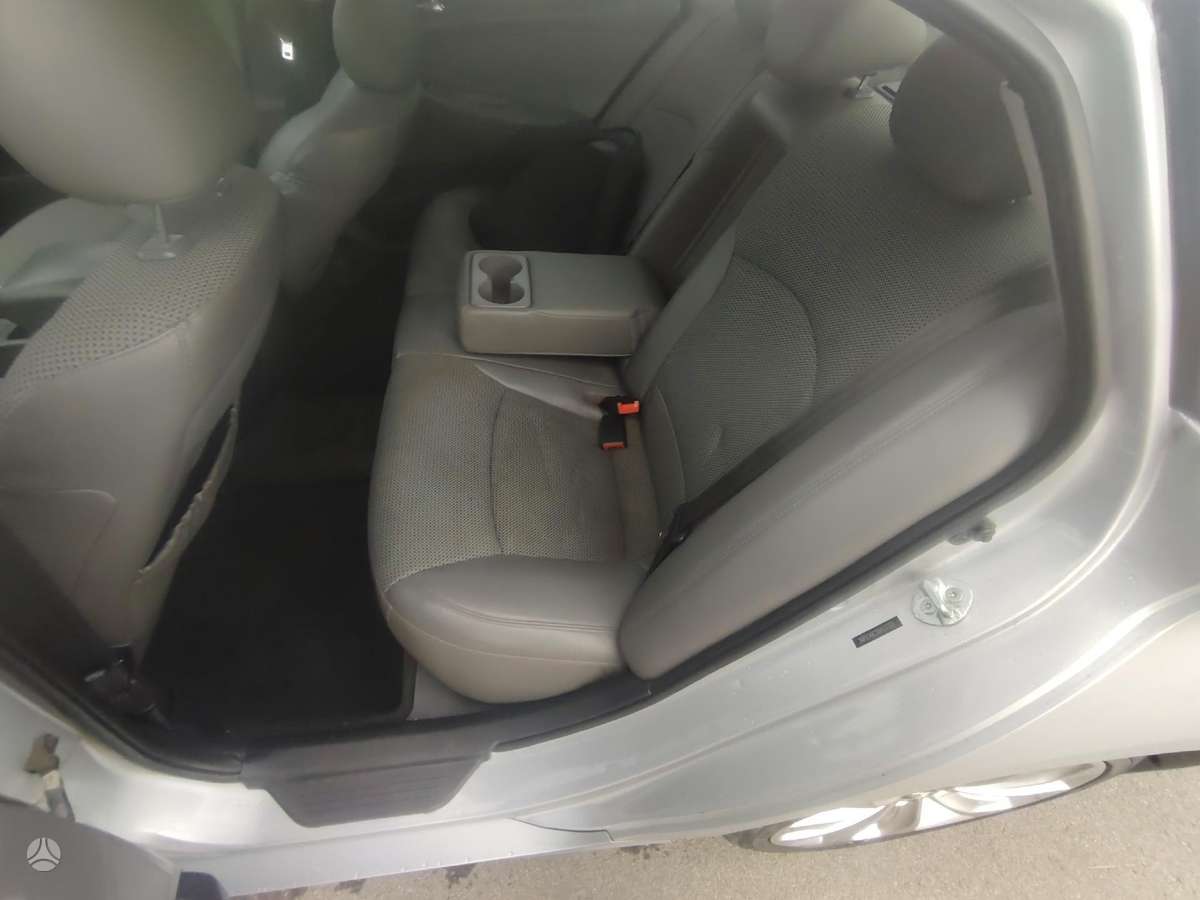 Hyundai Sonata, 2.4 l., sedanas