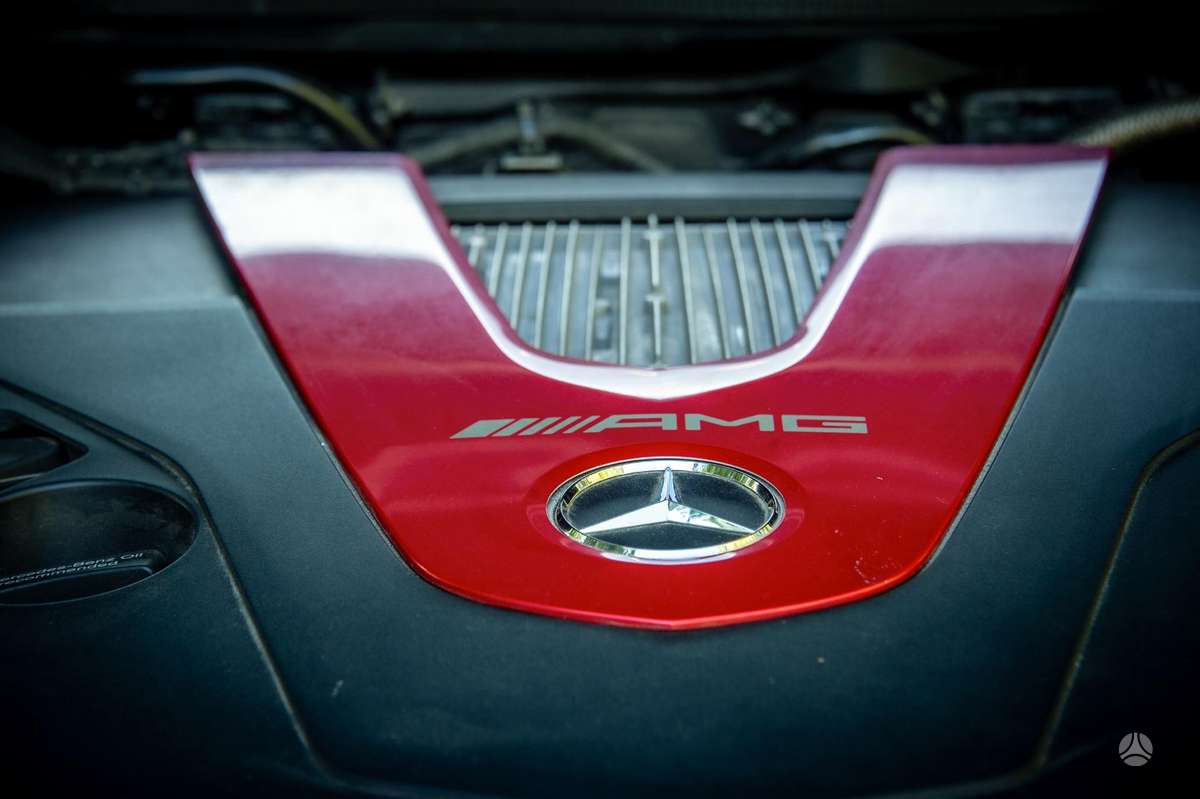 Mercedes-Benz E43 AMG - 8
