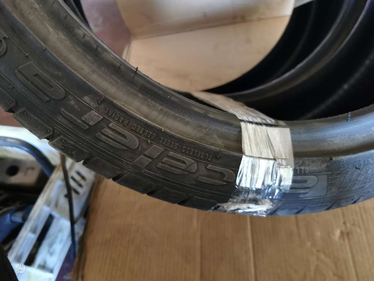Accelera, summer 245/40 R19