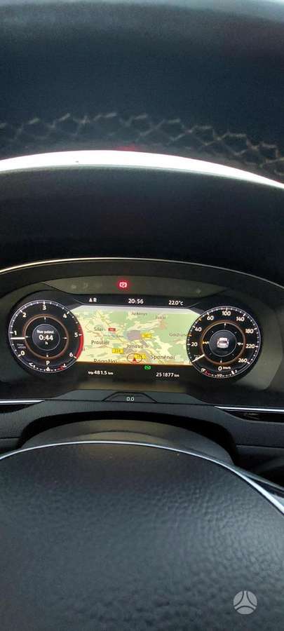 Volkswagen Passat, 1.6 l., universalas