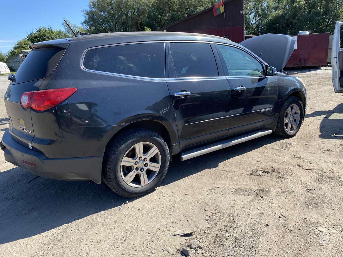 Chevrolet Traverse dalimis