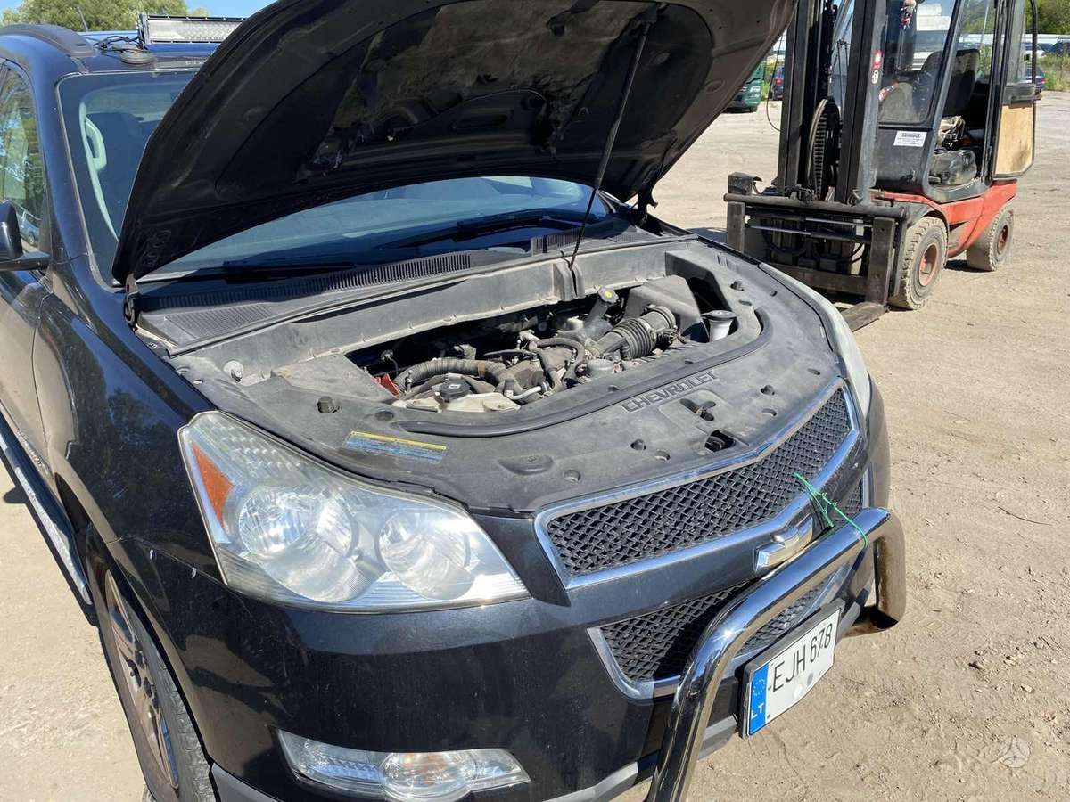 Chevrolet Traverse по частям