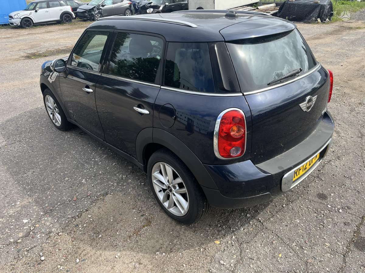 Mini Countryman for parts. Dalimis
