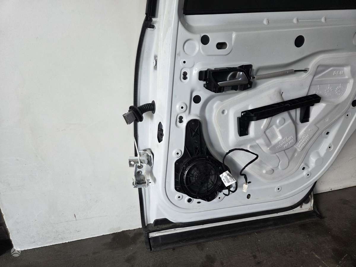 Peugeot 5008 Su defektu pilnos dureles