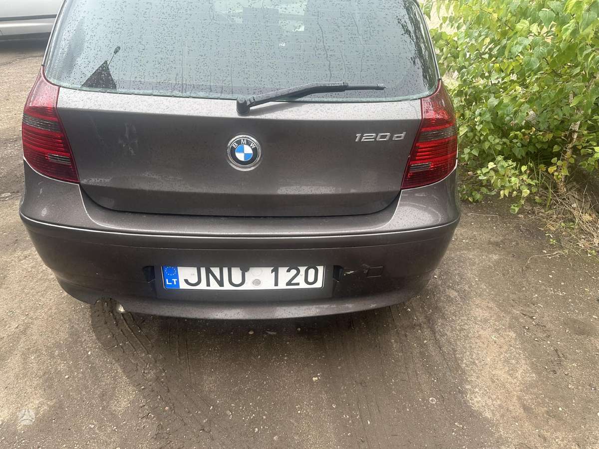 BMW 120 Dalimis