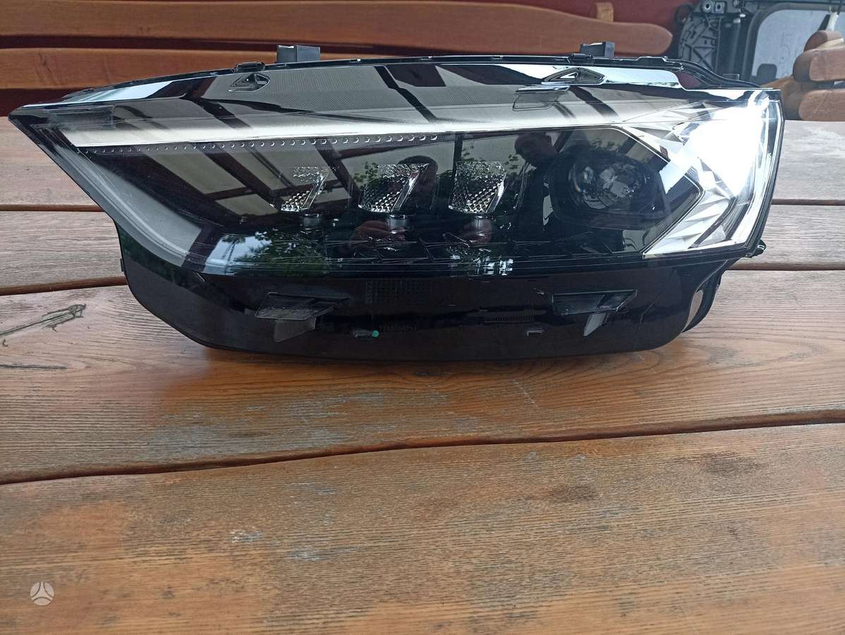 DS Automobiles DS7 Crossback, 9831755780, lights