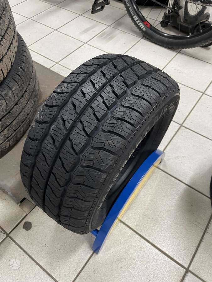 Maxxis Vansmart A/S, всесезонные 195/55 R10