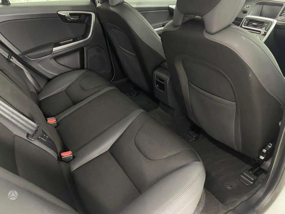 Volvo V60, 2.0 l., wagon