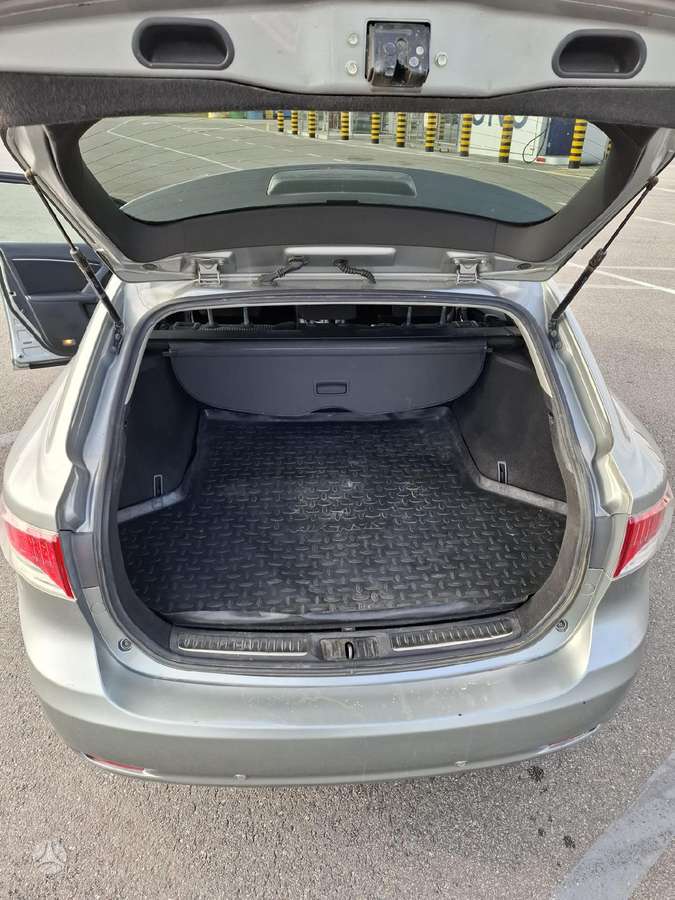 Toyota Avensis, 2.2 l., Универсал