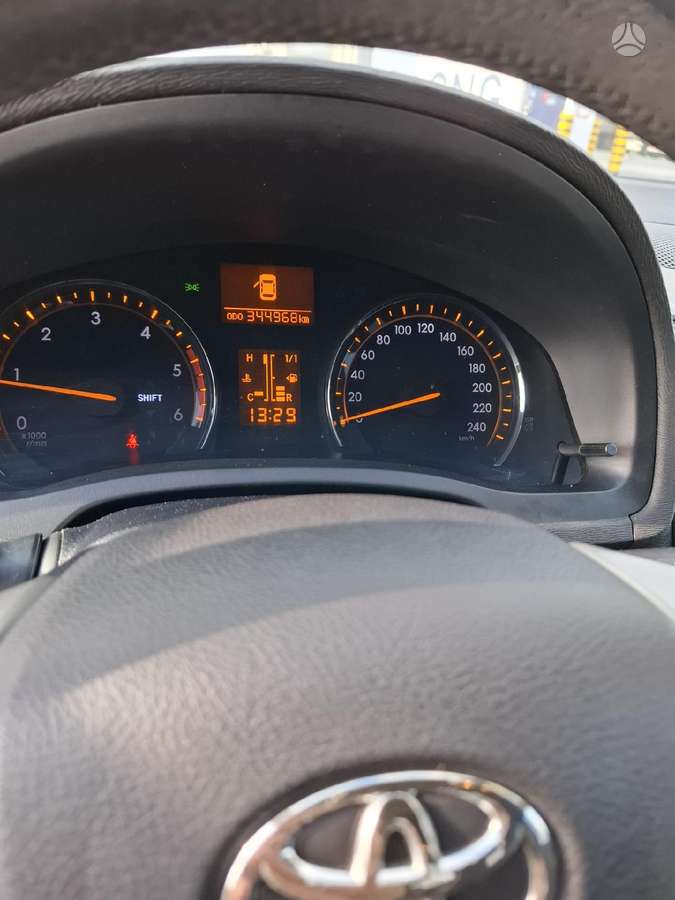 Toyota Avensis, 2.2 l., Универсал