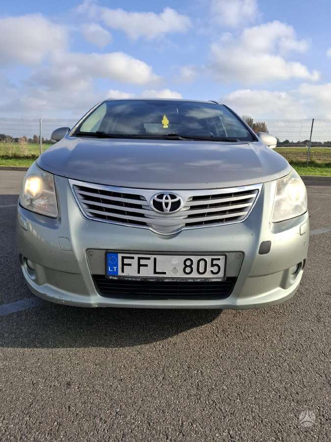 Toyota Avensis - 3