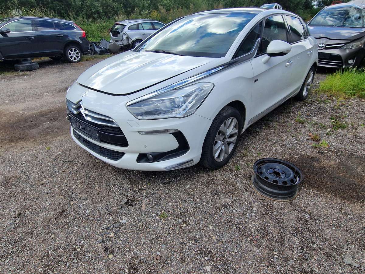 Citroen DS5 for parts