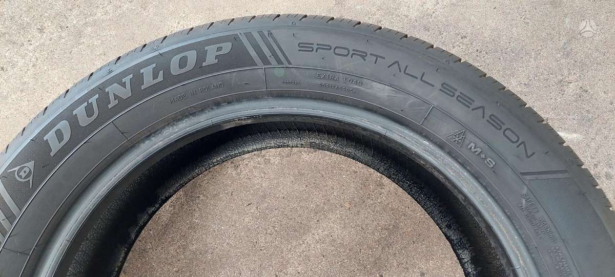 Dunlop, universalios 215/55 R17